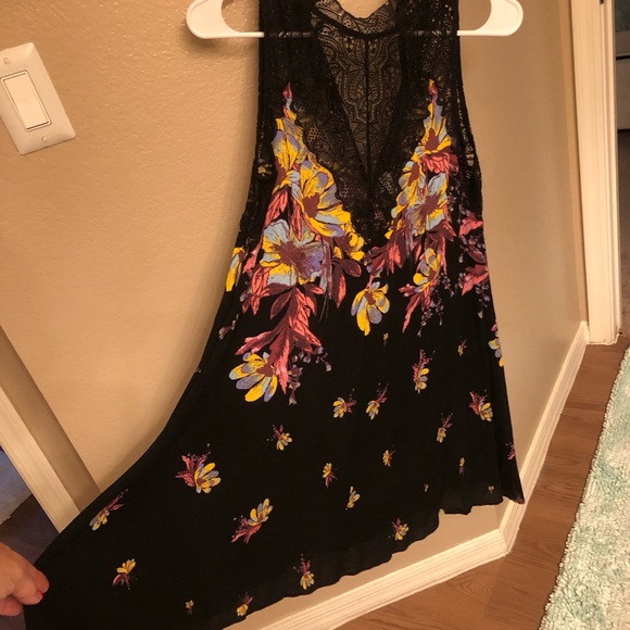 Free People Black Floral Lace Top - Picture 1 of 9